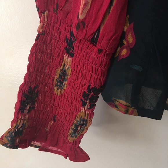 FARM RIO Multicolor Macaw Chiffon Smocked Blouse XXS - Picture 10 of 11